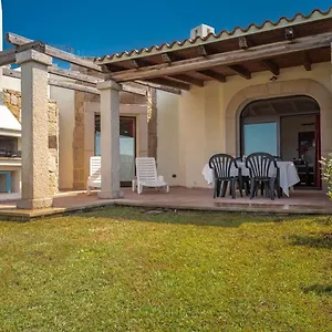 https://graziose-ville-in-resort-con-piscina-a-2-km-da-alghero.hotelsalgherosardinia.com