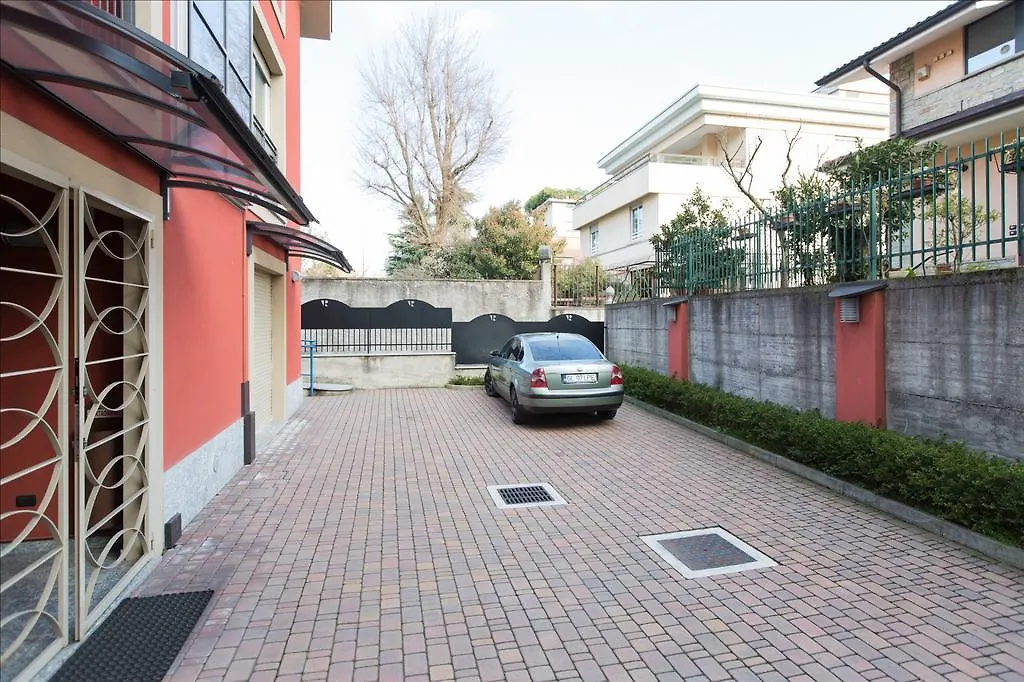 Residenza Villa Regina Monza