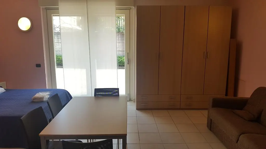 Residenza Villa Regina Monza