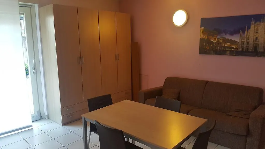 Residenza Villa Regina Monza 0*,  Italy